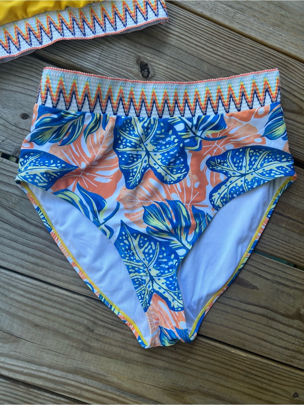 Dokotoo Large Scoop Neck Two Piece Yellow / Flower Racerback Bikini - Picture 2 of 6